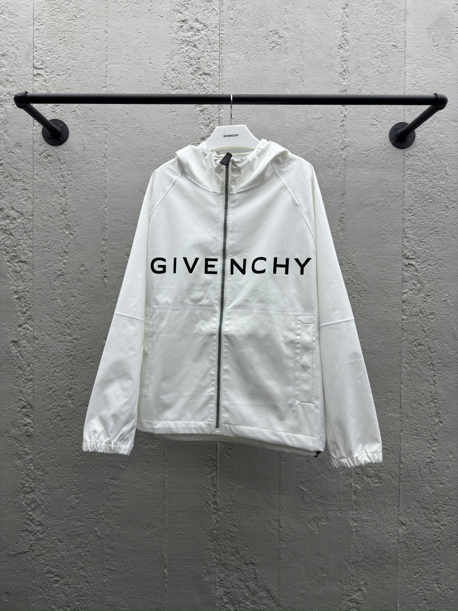 지방시  Givenchy 자켓  XC-789075