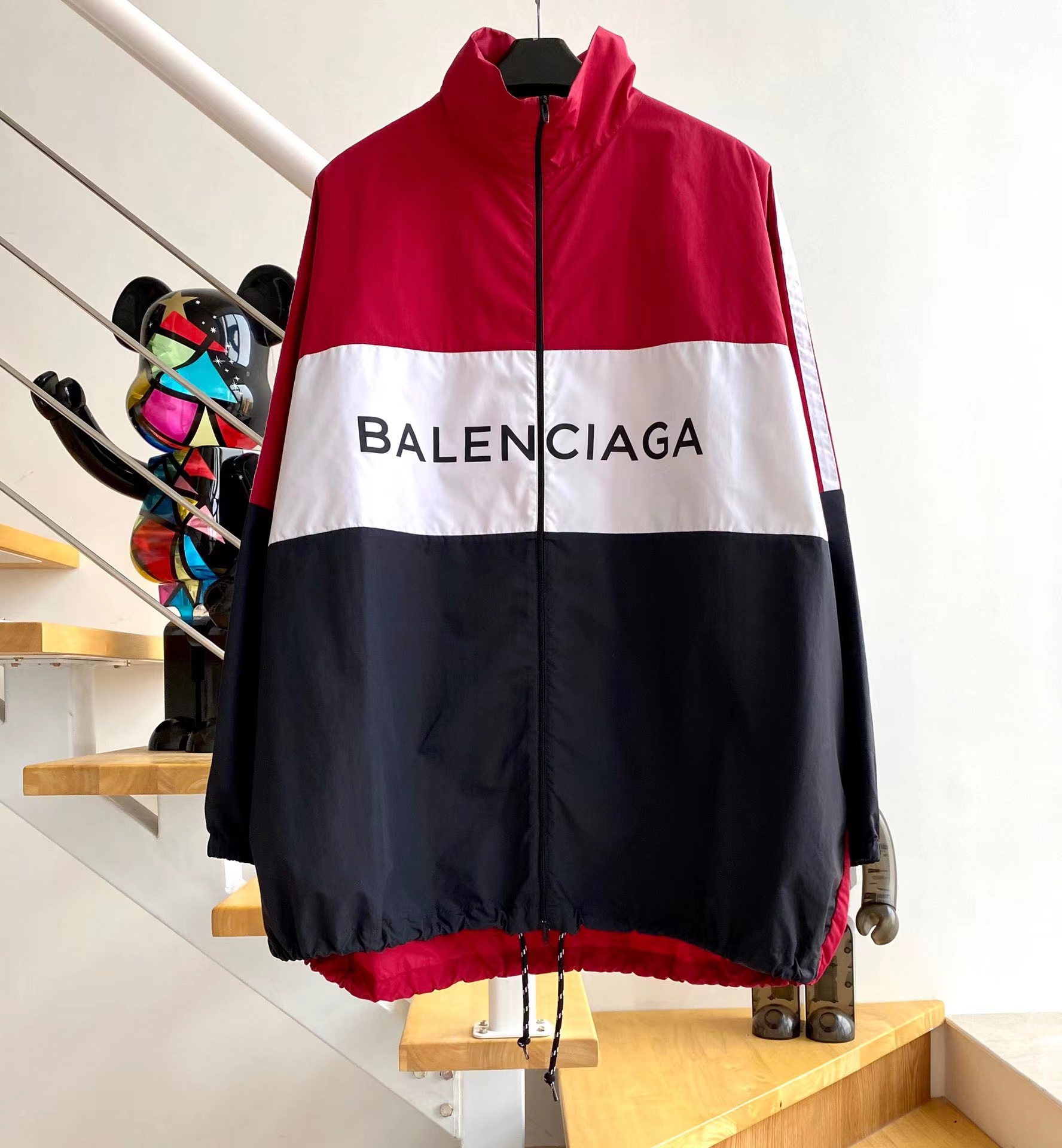 [계단집] 발렌시아가 Balenciaga    바람막이   PL-789185